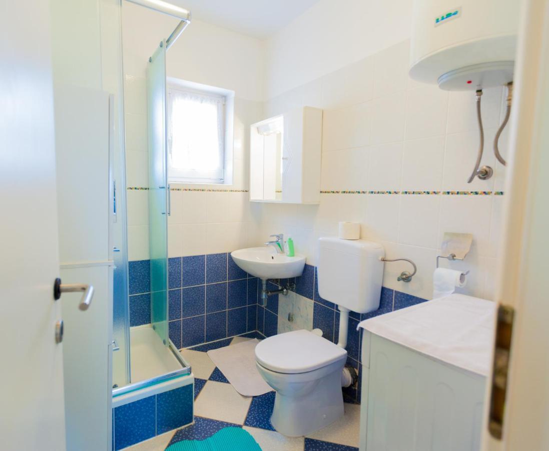 Apartman Mare Ловречица Экстерьер фото